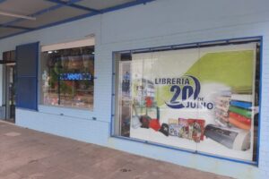 20 de Junio Librería y Juguetería