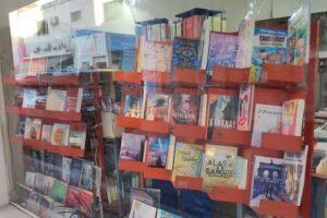 Acrópolis Libros y Revistas