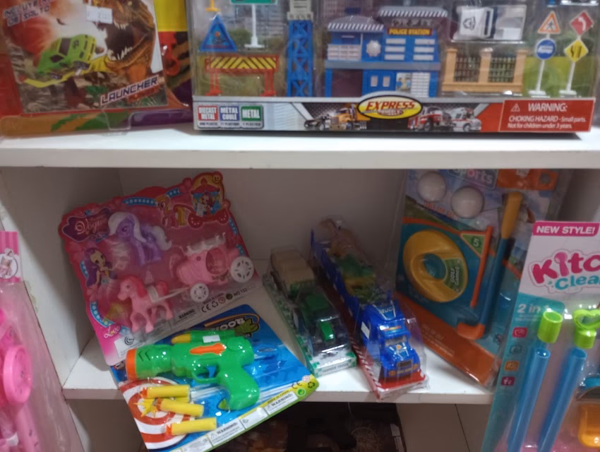 Anahata Showroom Regalería