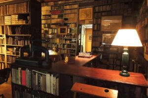 Aquilanti Libros Antiguos y Modernos