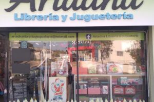 Ariadna Librería y Juguetería