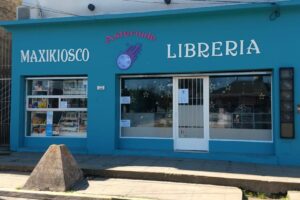 Asteroide Maxikiosco y Libreria