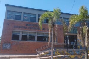 Biblioteca Maestra Teresita Cepeda