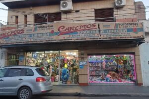 Casa Carlitos Avellaneda