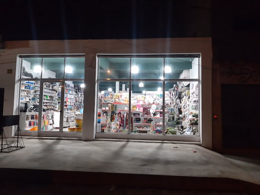 Casa Matices cotillón y papelera