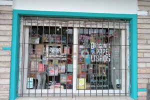 Dragones de Papel Libros Tienda de Libros