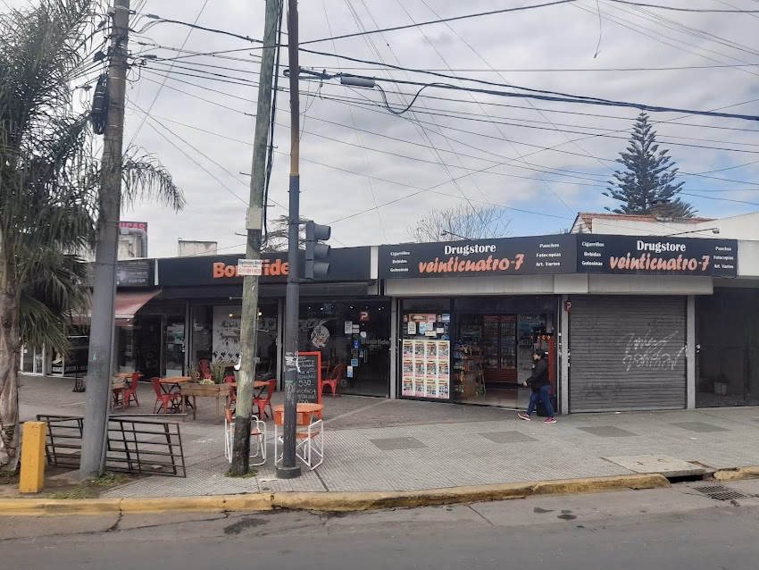 Drugstore Veinticuatro7