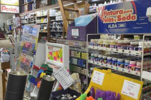 El Poli Sarmiento Librería Artística Técnica y Centros de Copiado