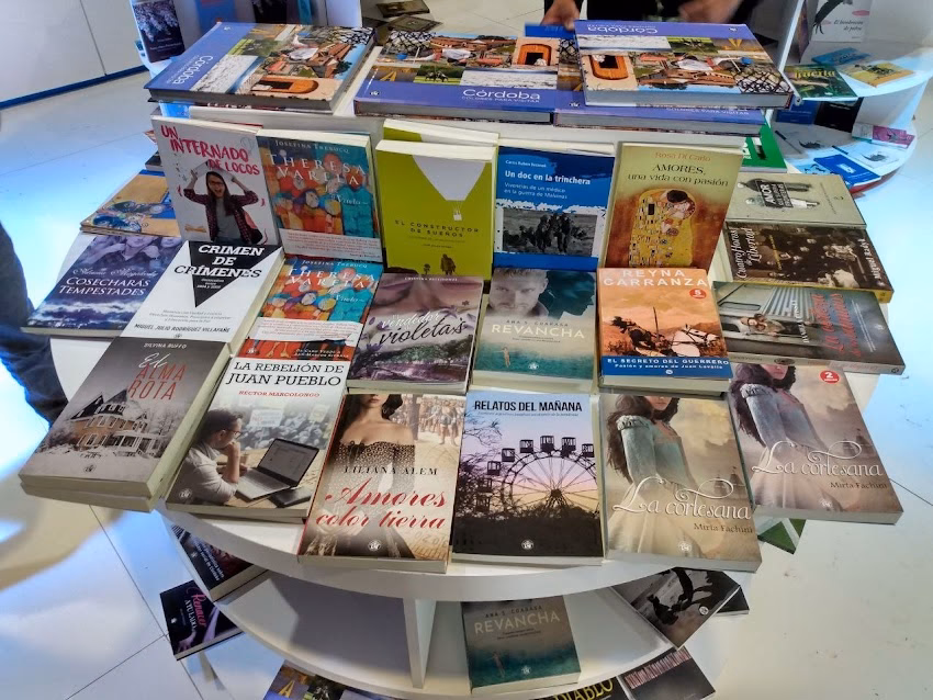 Feria de Libros Plaza Italia
