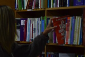 Librería Azul Marina