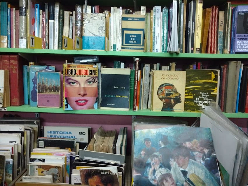 Librería El Pez Volador