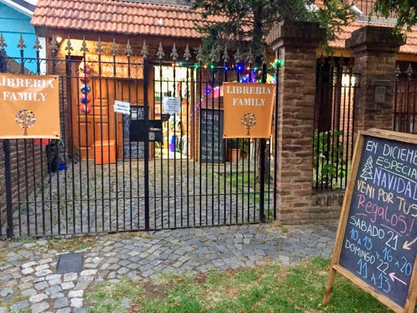 Líbreria Family