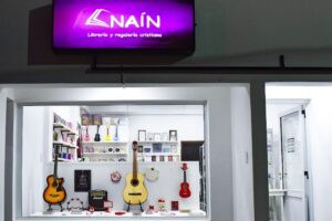 Librería Naín