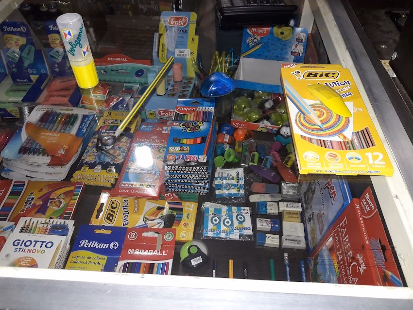 Librería Piedra Papel o Tijera