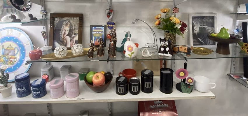 Libreria Regaleria Bervian
