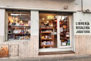 Librería Vis libreríafotocopiasregalosjugueteskiosco