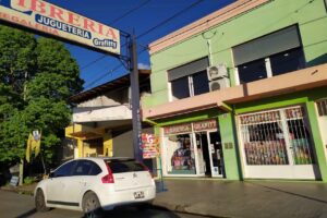 Librería y Juguetería Grafitty