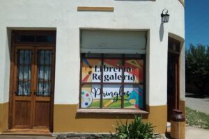 Librería y Regalería Pringles
