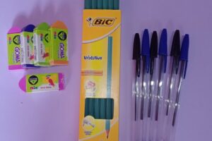 Mini libreria Jonás