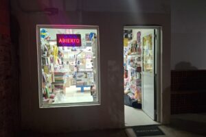 Mini Polirrubro Ji de Marisol Rojas