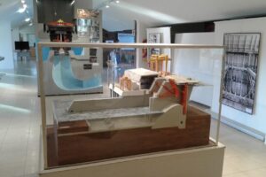 Multirubro y Librería Machurrero