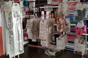 Narella Ropa Informal Librería