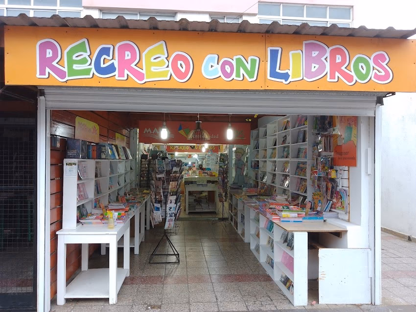 Recreo con libros