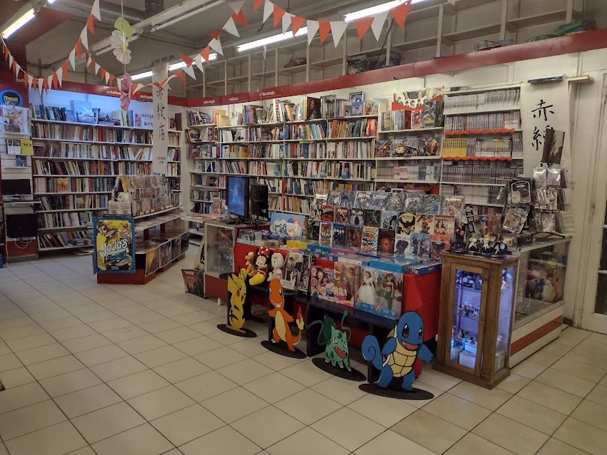 Red Ribbon Cómics Mangas