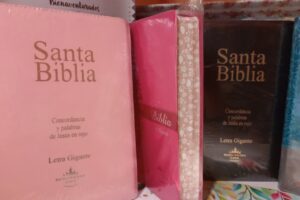 Regaleria Cristiana Nahim Mayorista