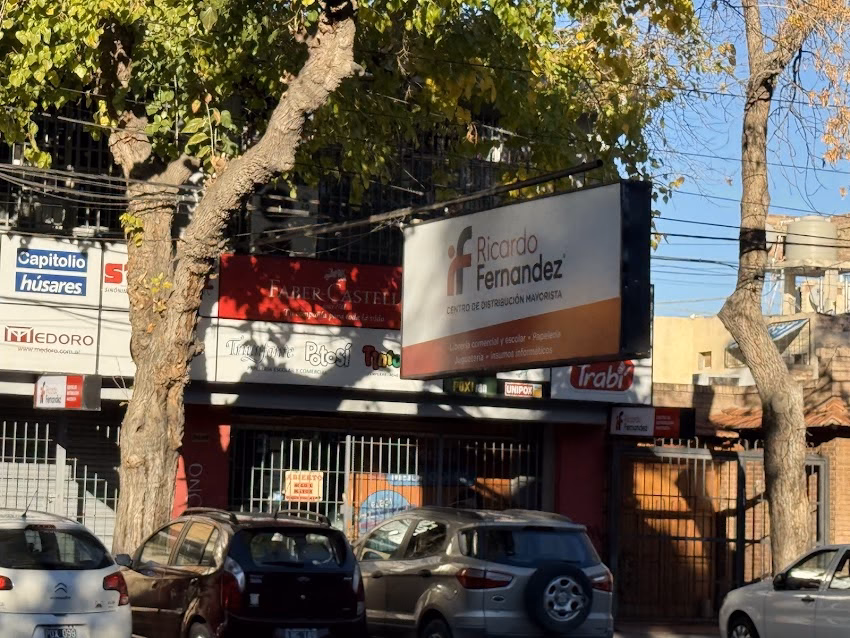 Ricardo Fernández Librería y Juguetería Mayorista