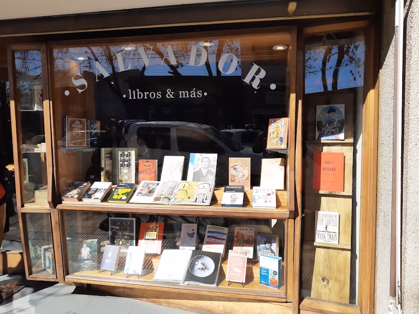 Salvador Libros