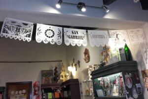 Santería y Librería San Gabriel