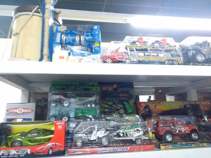 Simón Dice Librería y Regalería