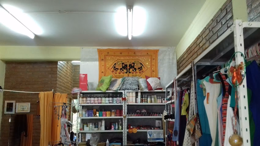 Ticocó Tienda Decoración accesorios Libros Usados