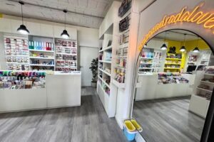 Tienda Raiz Cuadrada Maipú Librería Regalería Cotillón Juguetería