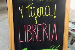 Tinta papel y tijera